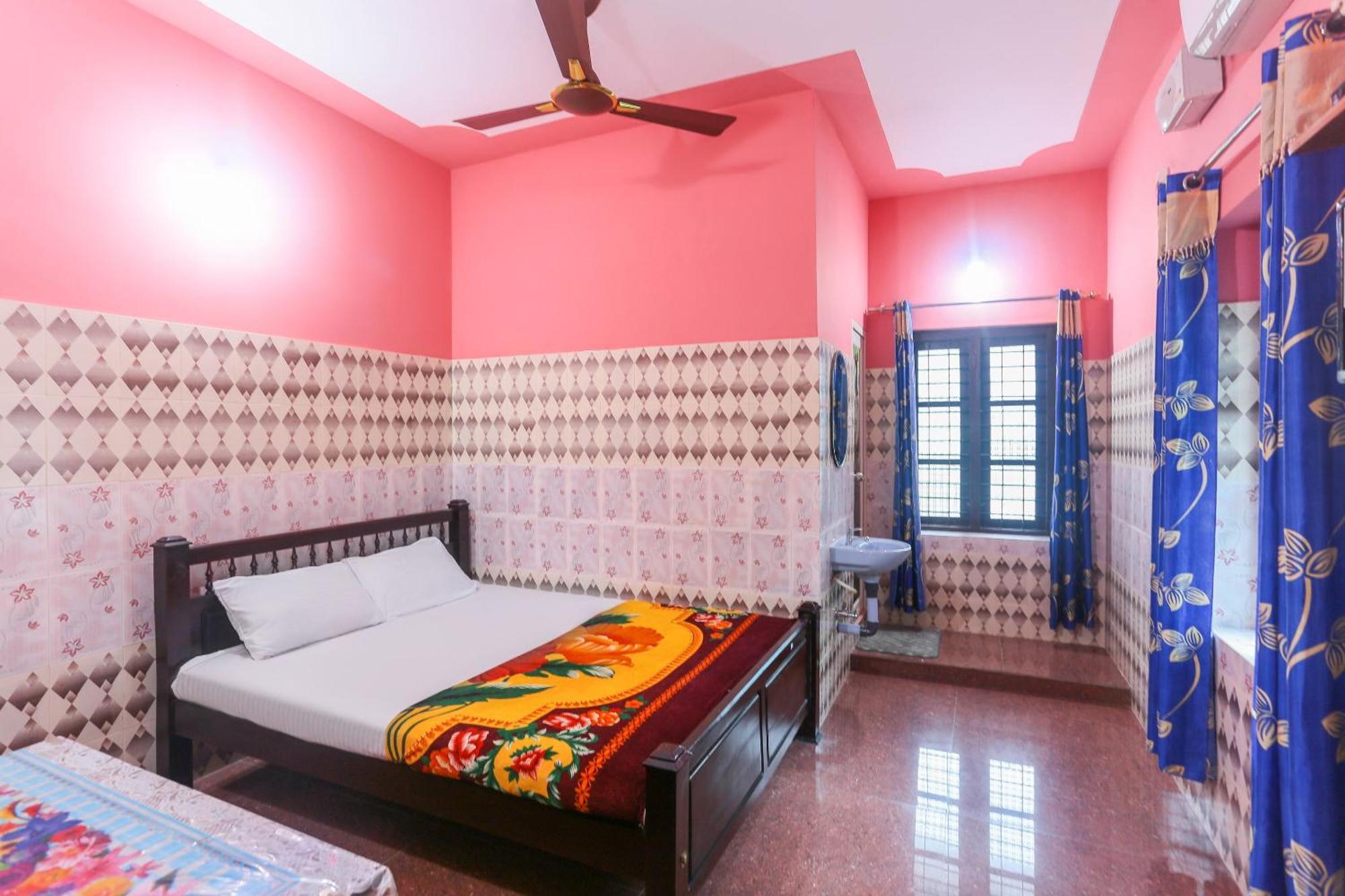 Hotel O Sree Bhadra Tourist Home Kollam Zewnętrze zdjęcie