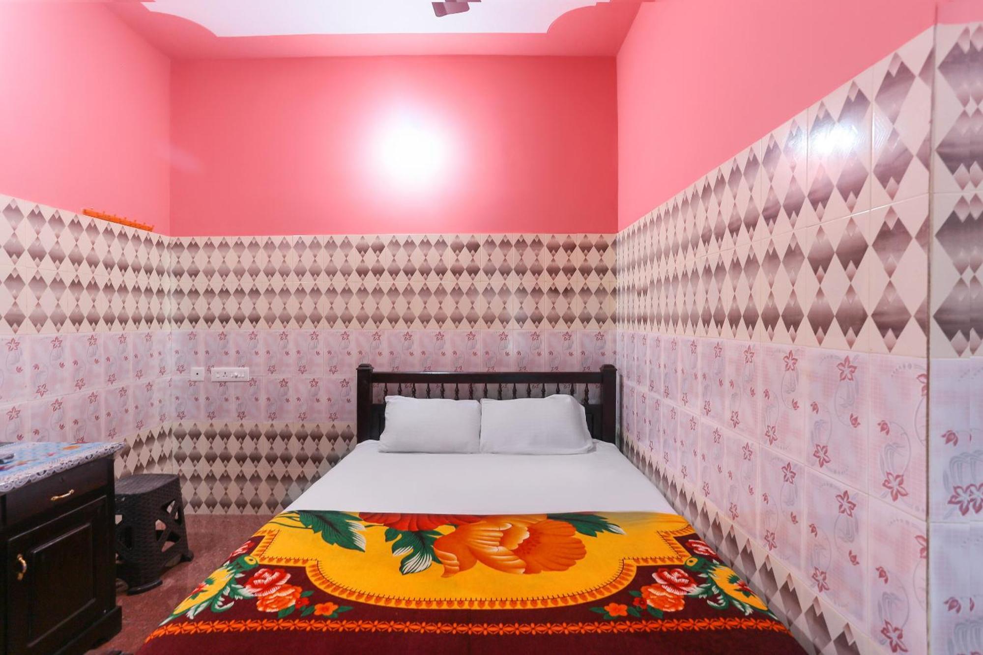 Hotel O Sree Bhadra Tourist Home Kollam Zewnętrze zdjęcie